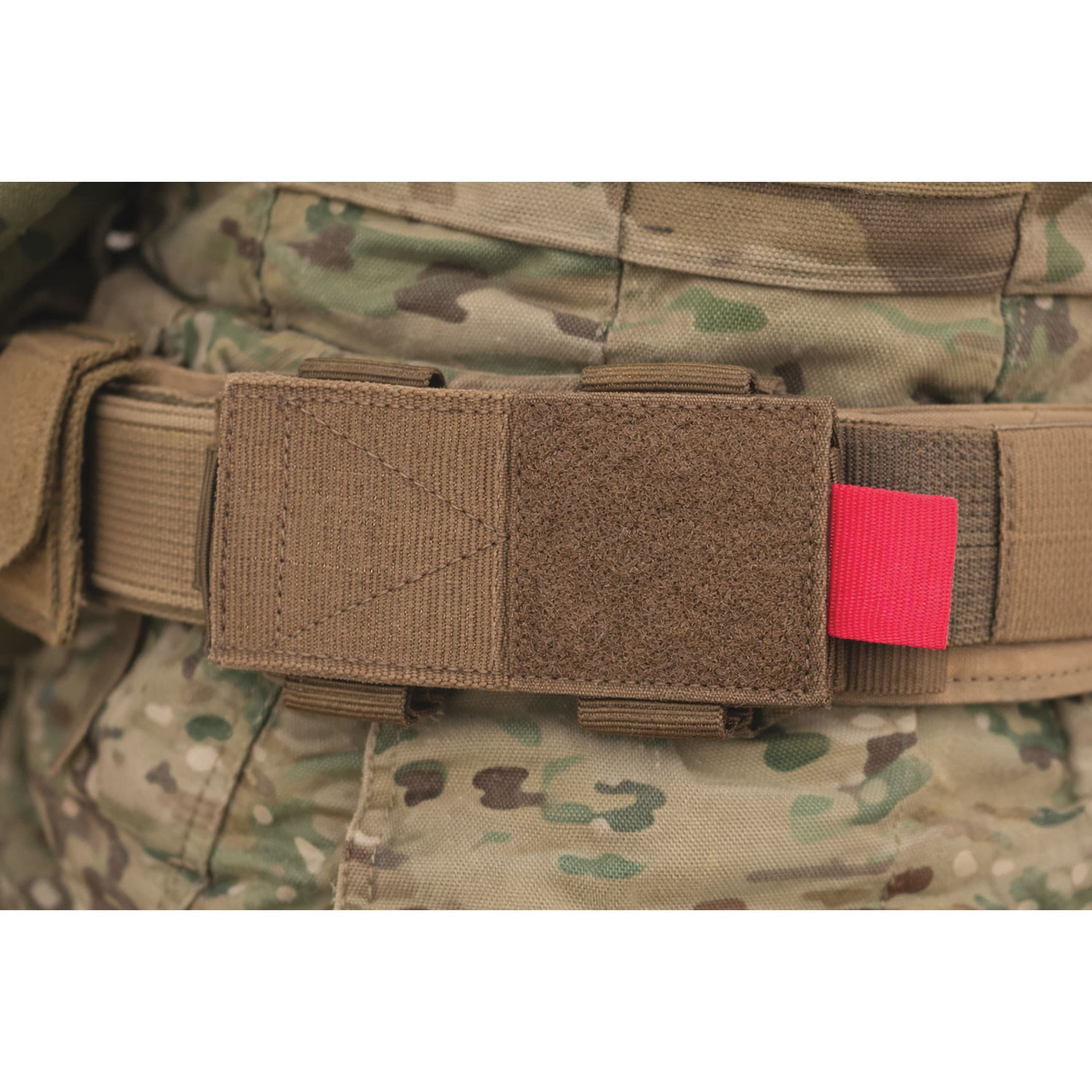 Etui pour garrot-tourniquet