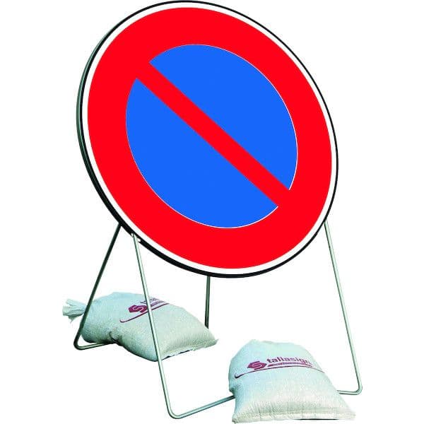 Panneau de chantier - Stationnement interdit avec pied (2 sacs de lestage)
