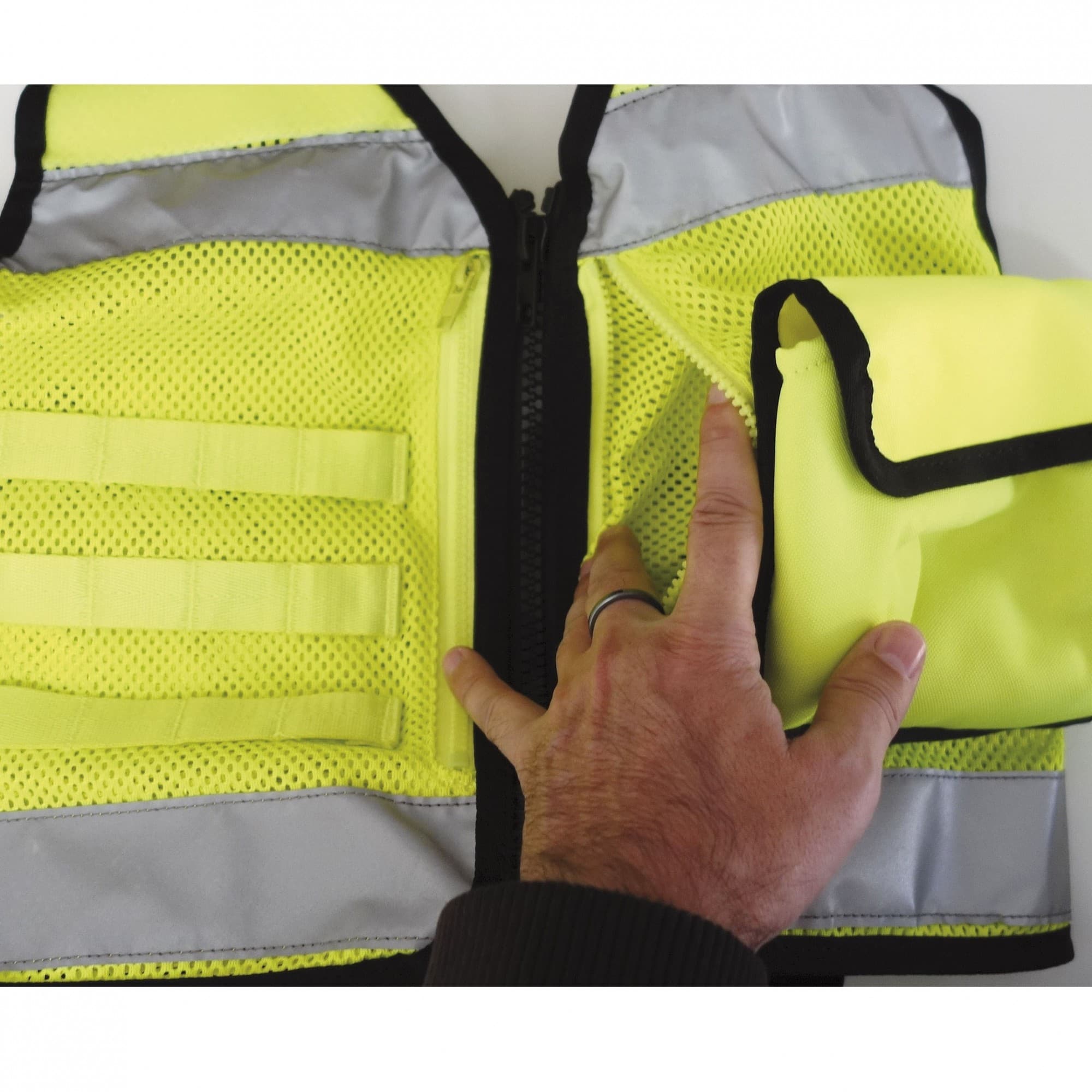 Gilet d'intervention haute visibilité en mesh jaune