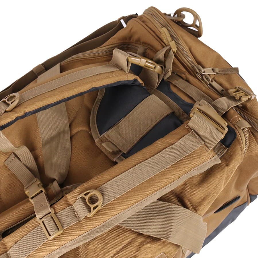 Sac de paquetage BARACK Coyote 100 L