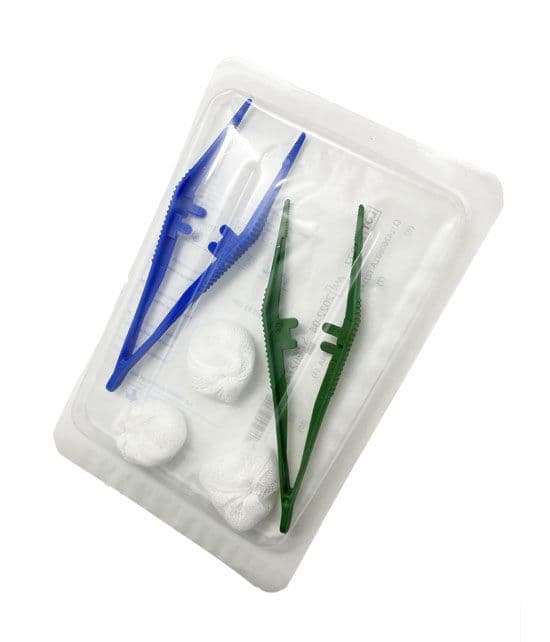 Set de pansement stérile à usage unique avec 2 pinces et 3 compresses