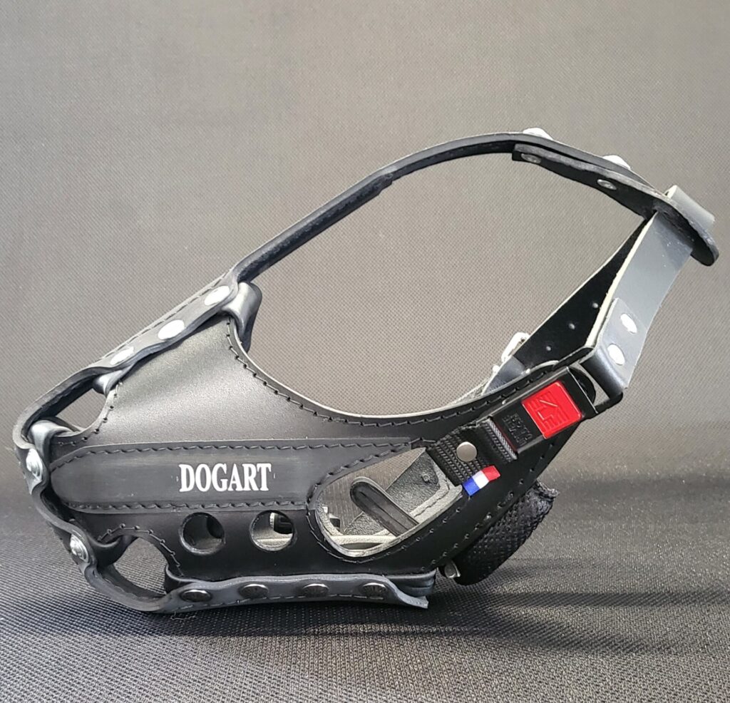 Muselière de frappe Pro+ noire