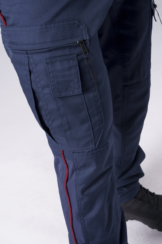 pantalon ripstop titan 800 800 332515 Copie Pantalon Ripstop TITAN - Liseré Bordeaux Pantalon Ripstop TITAN - Liseré Bordeaux – Image 2