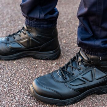 Rangers Mi-Hautes Full Cuir Waterproof – Chaussures d’Intervention Résistantes