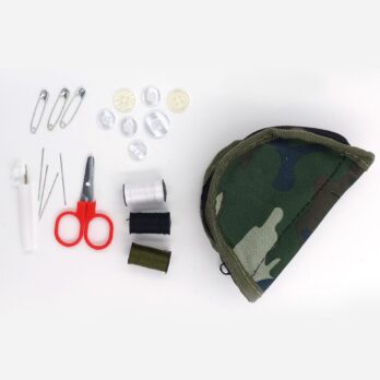 Trousse de couture militaire