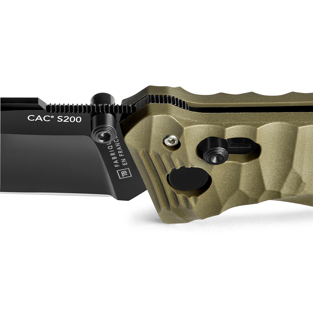 39.220218v2 Couteau de poche Cac S200 serration PA6 vert olive Couteau de poche Cac S200 serration PA6 vert olive – Image 2
