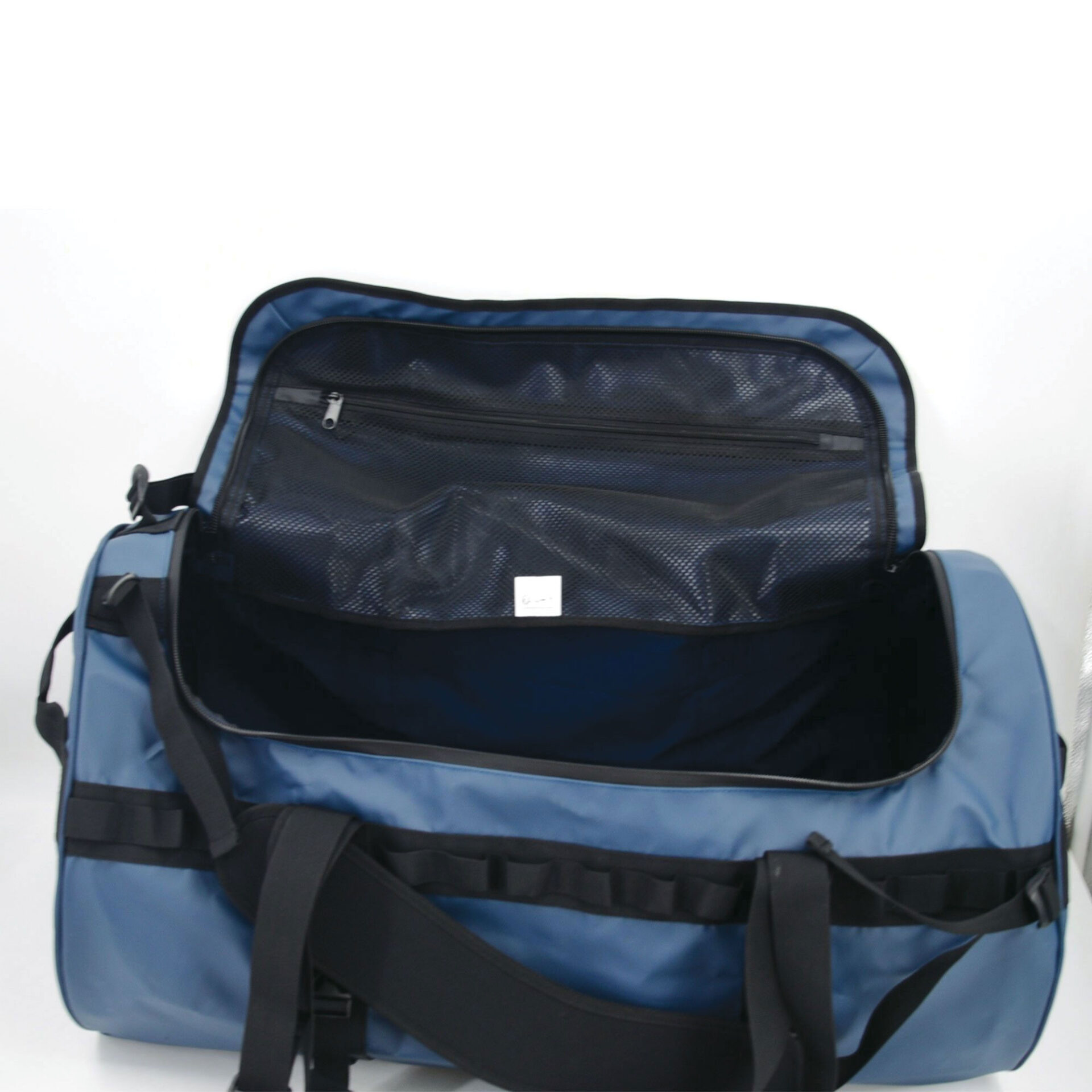 sac de voyage tarp opex 2 en 1 bleu marine 90 l 7 Sac de voyage Tarp 2 en 1 bleu Opex® 3 tailles Sac de voyage Tarp 2 en 1 bleu Opex® 3 tailles – Image 2